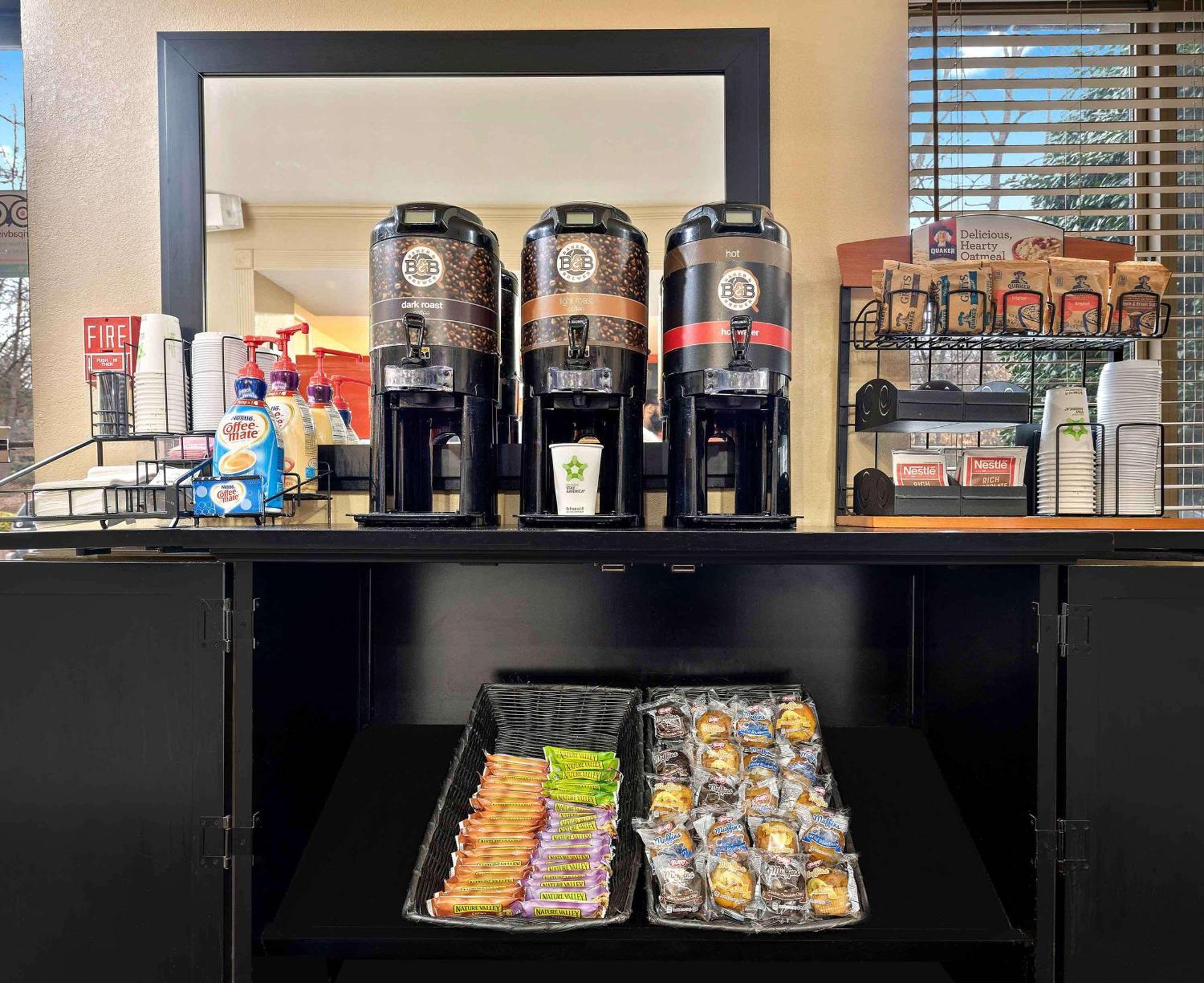 Extended Stay America - Providence - West Warwick Ngoại thất bức ảnh
